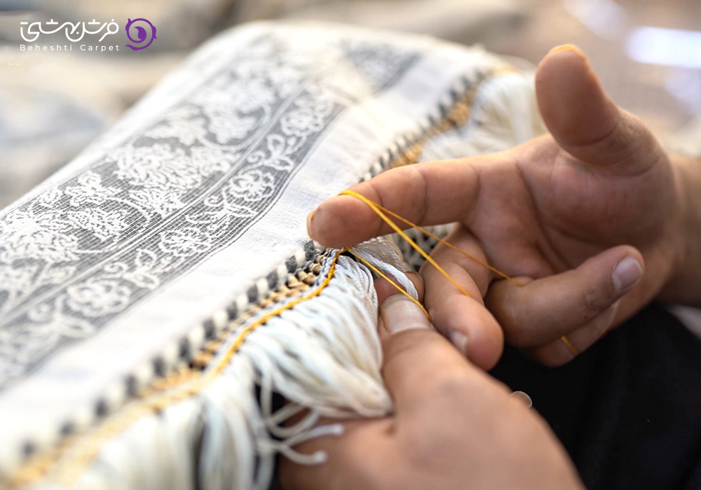 ترمیم و بازسازی فرشهای آسیبدیده